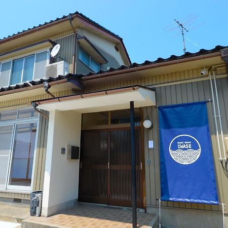 Guesthouse Iwase Toyama Exterior photo